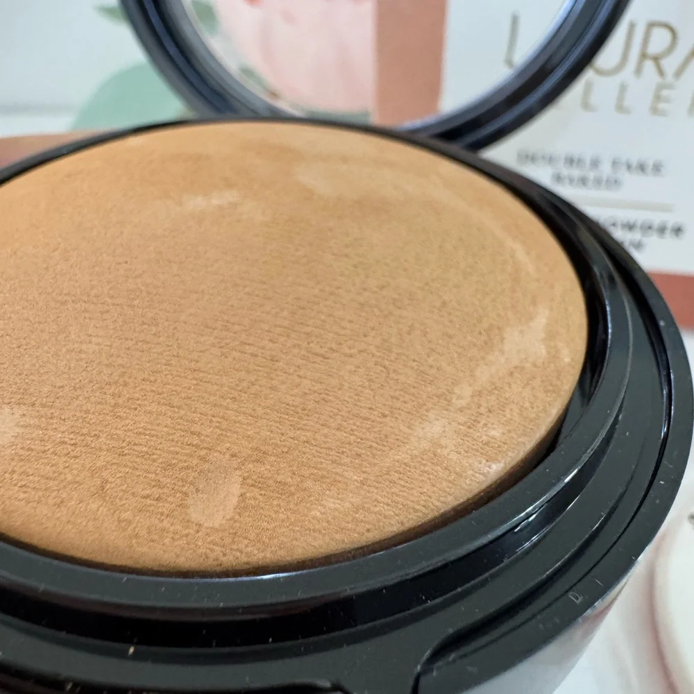 Laura Geller Double Take Baked Foundation - SAND